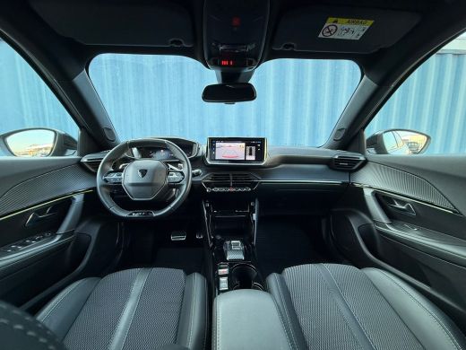 Peugeot 2008 1.2 Hybrid 136 GT Afdaal assistent | Achteruitrijcamera | Keyless start | Cruise control | Led in... ActivLease financial lease