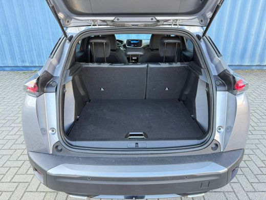 Peugeot 2008 1.2 Hybrid 136 GT Afdaal assistent | Achteruitrijcamera | Keyless start | Cruise control | Led in... ActivLease financial lease