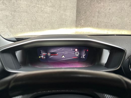Peugeot 2008 1.2 PureTech Allure Sport 131Pk (VIRTUAL COCKPIT, APPLE CARPLAY, 360 CAMERA, KEYLESS, LEDER, SPOR... ActivLease financial lease