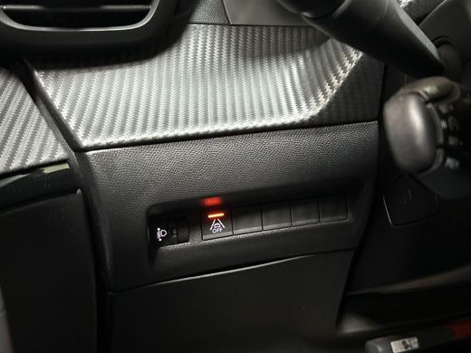 Peugeot 2008 1.2 PureTech Allure Sport 131Pk (VIRTUAL COCKPIT, APPLE CARPLAY, 360 CAMERA, KEYLESS, LEDER, SPOR... ActivLease financial lease