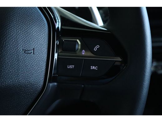 Peugeot 2008 1.2 Turbo 130-PK EAT8 Allure | Cruise Control | Camera | Navigatie | Carplay | Climate | LED | LM... ActivLease financial lease