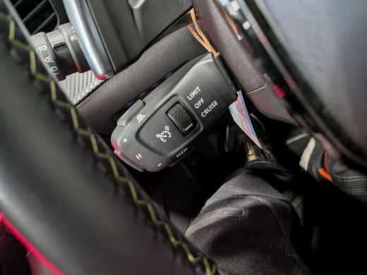 Peugeot 2008 1.2 Turbo GT Pack ActivLease financial lease