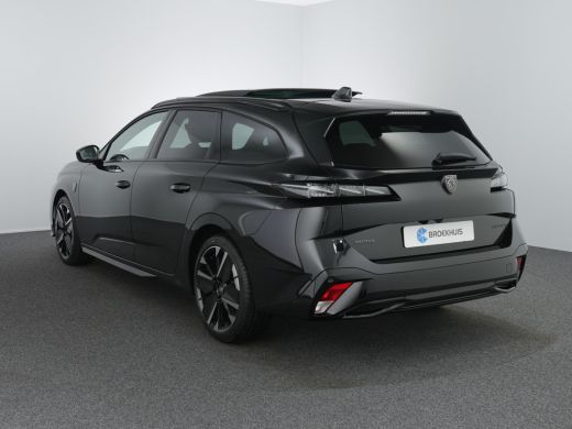 Peugeot 308 GT, (2024-F0) | Driver Sport Pack | Elektrische parkeerrem | Extra getinte achterste zijruiten en... ActivLease financial lease