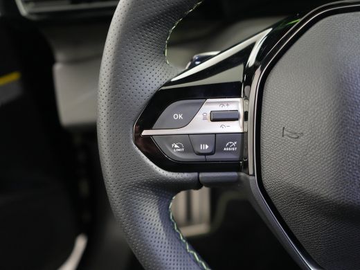 Peugeot 308 GT, (2024-F0) | Driver Sport Pack | Elektrische parkeerrem | Extra getinte achterste zijruiten en... ActivLease financial lease