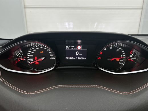 Peugeot 308 SW 1.5 HDi GT-Line *Distributie vv. bij 59.000 km* / Panoramadak / Pdc+Camera / Xenon / Navigatie... ActivLease financial lease