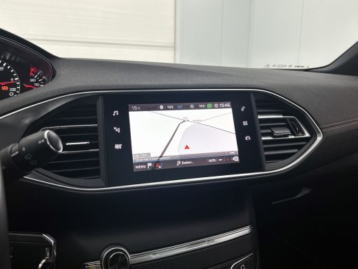 Peugeot 308 SW 1.5 HDi GT-Line *Distributie vv. bij 59.000 km* / Panoramadak / Pdc+Camera / Xenon / Navigatie... ActivLease financial lease