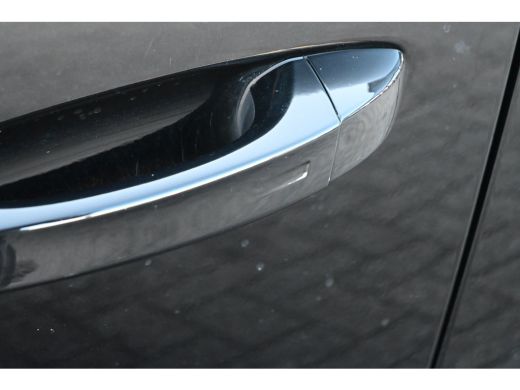 Peugeot 408 1.2 Hybrid 145 e-DCS6 Allure | Adaptive Cruise | Navigatie | Achteruitrijcamera | Climate Control... ActivLease financial lease