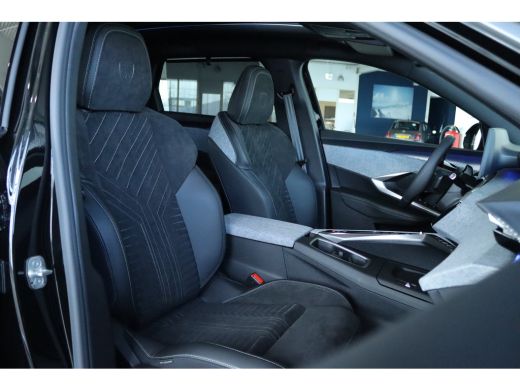 Peugeot 5008 1.2 Hybrid 145 GT | ACTIE | 8 Jaar Garantie | Schuifdak | 7-Pers | Adapt. Cruise | Massage | 360 ... ActivLease financial lease