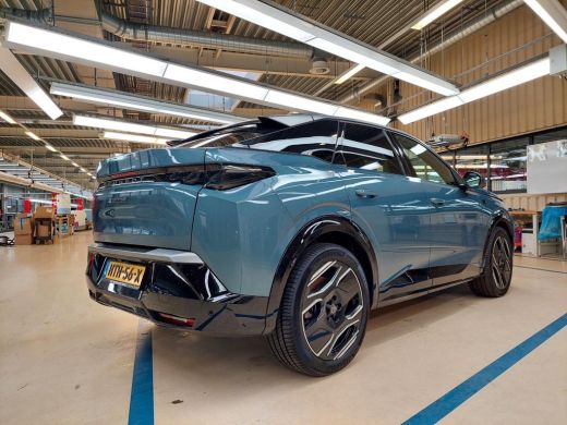 Peugeot e-3008 GT Avantage 210 73 kWh | Achterstoelen verwarmd | Achteruitrijcamera | Apple Carplay/Android Auto... ActivLease financial lease