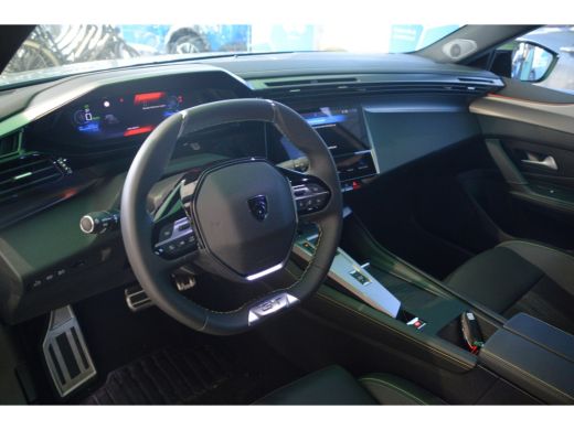 Peugeot e-308 GT | 8 jaar fabrieksgarantie of 160.000 kilometer op het accupakket | Achteruitrijcamera 180&deg; (Vi... ActivLease financial lease