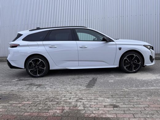 Peugeot e-308 GT | 8 jaar fabrieksgarantie of 160.000 kilometer op het accupakket | Achteruitrijcamera 180&deg; (Vi... ActivLease financial lease