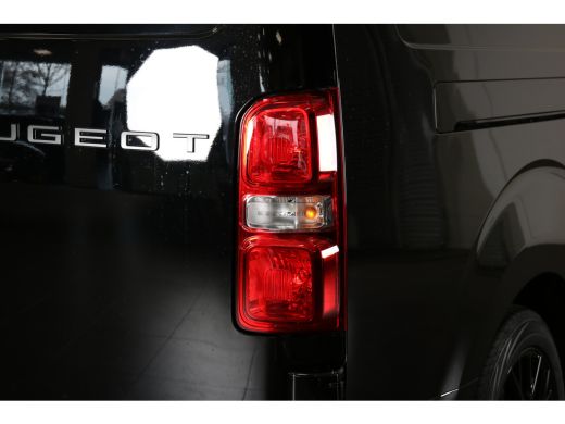 Peugeot e-Expert EV L2 75 kWh | STX | Stoel-stuurverwarming | LED | Achteruitrijcamera | PDC | | STX | Stoel-stuur... ActivLease financial lease