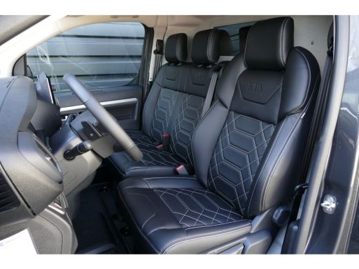 Peugeot e-Expert EV L3 136PK 75KWH STX / LED / CLIMA / PDC / CAMERA / APPLE-ANDROID AUTO / KEYLESS / STOEL-STUURVE... ActivLease financial lease