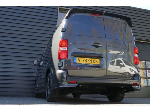 Peugeot e-Expert EV L3 136PK 75KWH STX / LED / CLIMA / PDC / CAMERA / APPLE-ANDROID AUTO / KEYLESS / STOEL-STUURVE... ActivLease financial lease