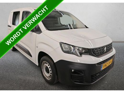 Peugeot Partner 1.2 Benzine 111PK Euro6 Premium / Airco / Navigatie / Cruise-ctr. / Schuifdeur + Raam / Radio mul...