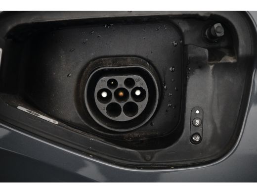 Seat Tarraco e-Hybrid 245 pk Xperience 6-DSG | Wegklapbare Trekhaak | Elektrisch Panoramadak | Achteruitrijcam... ActivLease financial lease