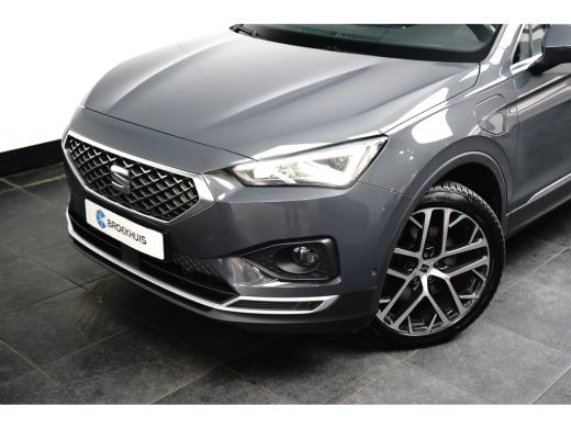 Seat Tarraco e-Hybrid 245 pk Xperience 6-DSG | Wegklapbare Trekhaak | Elektrisch Panoramadak | Achteruitrijcam... ActivLease financial lease