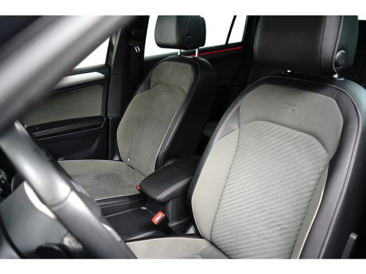 Seat Tarraco e-Hybrid 245 pk Xperience 6-DSG | Wegklapbare Trekhaak | Elektrisch Panoramadak | Achteruitrijcam... ActivLease financial lease