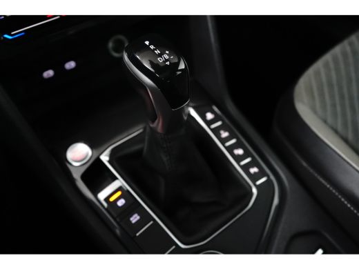 Seat Tarraco e-Hybrid 245 pk Xperience 6-DSG | Wegklapbare Trekhaak | Elektrisch Panoramadak | Achteruitrijcam... ActivLease financial lease