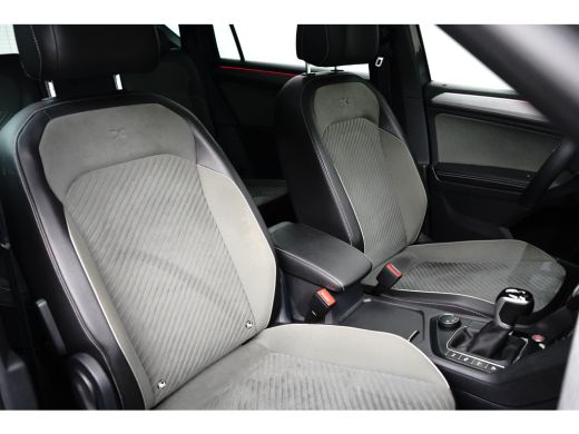 Seat Tarraco e-Hybrid 245 pk Xperience 6-DSG | Wegklapbare Trekhaak | Elektrisch Panoramadak | Achteruitrijcam... ActivLease financial lease