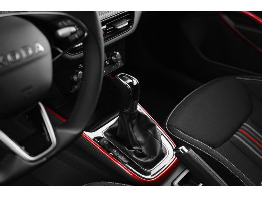 Skoda Fabia Monte Carlo | Achteruitrijcamera | Cruise control met speedlimiter | Driver Activity Assistant, v... ActivLease financial lease