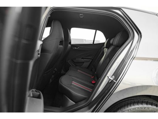 Skoda Fabia Monte Carlo | Achteruitrijcamera | Cruise control met speedlimiter | Driver Activity Assistant, v... ActivLease financial lease