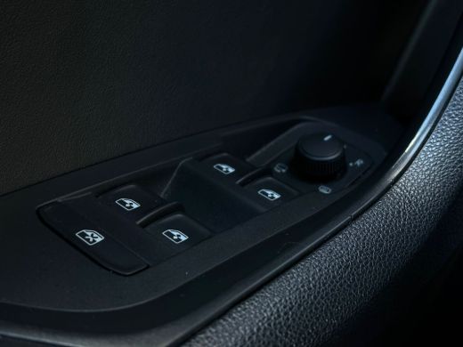 Skoda Kodiaq 1.5 TSI 150 pk Business Edition 7-DSG | Wegklapbare Trekhaak | Elektrische achterklep | Cruise co... ActivLease financial lease