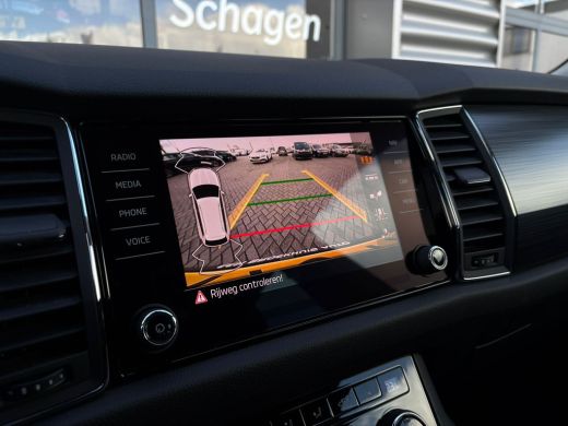 Skoda Kodiaq 1.5 TSI 150 pk Business Edition 7-DSG | Wegklapbare Trekhaak | Elektrische achterklep | Cruise co... ActivLease financial lease