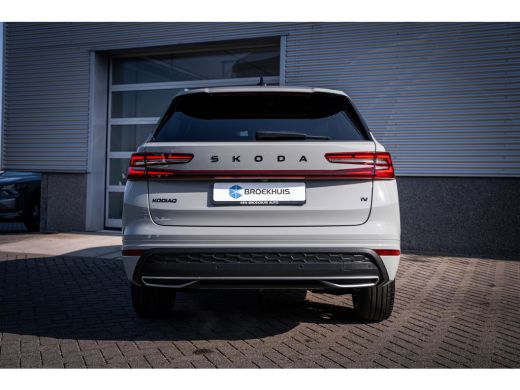 Skoda Kodiaq 1.5 TSI iV 150kW Sportline | Achteruitrijcamera | Lichtmetalen velgen 20" | Matrix LED koplampen ActivLease financial lease