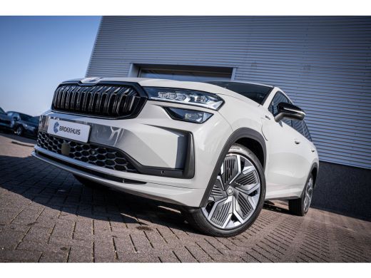 Skoda Kodiaq 1.5 TSI iV 150kW Sportline | Achteruitrijcamera | Lichtmetalen velgen 20" | Matrix LED koplampen ActivLease financial lease