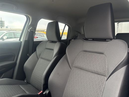 Suzuki Swift 1.2 Select Smart Hybrid Automaat | GEEN AFLEVERKOSTEN | Apple Carplay & Android Auto | Parkeersen... ActivLease financial lease