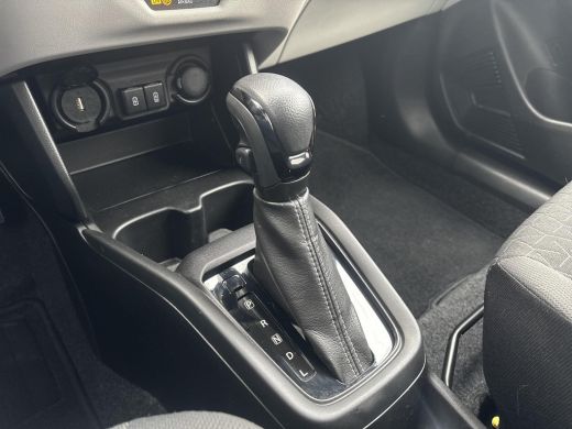 Suzuki Swift 1.2 Select Smart Hybrid Automaat | GEEN AFLEVERKOSTEN | Apple Carplay & Android Auto | Parkeersen... ActivLease financial lease