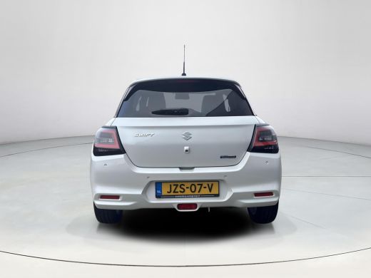 Suzuki Swift 1.2 Select Smart Hybrid Automaat | GEEN AFLEVERKOSTEN | Apple Carplay & Android Auto | Parkeersen... ActivLease financial lease