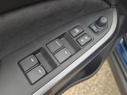 Suzuki Vitara 1.4 Boosterjet Smart Hybrid Style | Demo voordeel | ActivLease financial lease