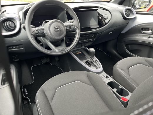 Toyota Aygo Hybrid 115 pulse | &euro; 1.000 extra inruilwaarde | ActivLease financial lease