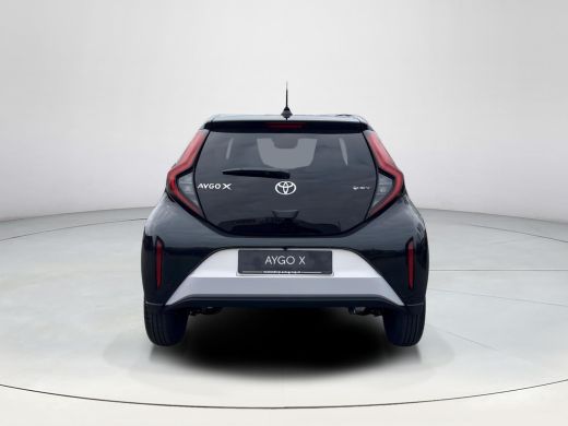 Toyota Aygo Hybrid 115 pulse | &euro; 1.000 extra inruilwaarde | ActivLease financial lease