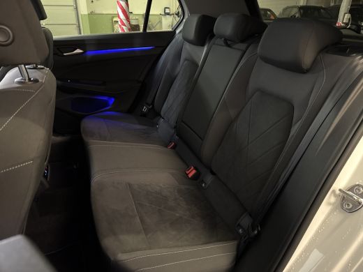 Volkswagen Golf 1.4 eHybrid 204PK DSG STYLE CAMERA/NAVI/STUURVERW. ActivLease financial lease