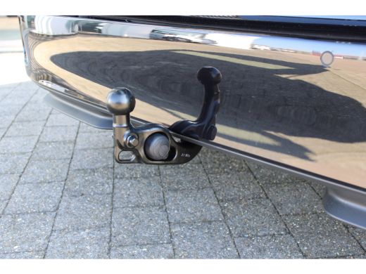 Volkswagen ID. Buzz Cargo Cargo Bulli Edition 79 kWh 250kW /340 PK | Airstop banden 235/50 R20 104 T XL v&oacute;&oacute;r en 265 / 45 R2... ActivLease financial lease