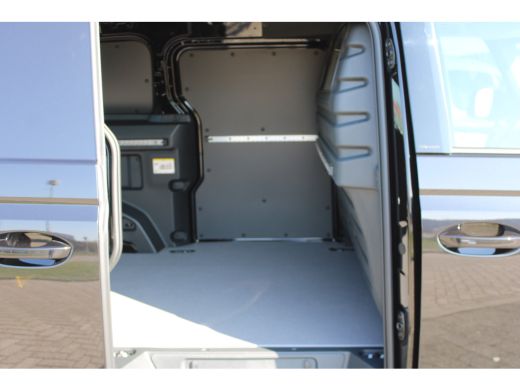 Volkswagen ID. Buzz Cargo Cargo Bulli Edition 79 kWh 250kW /340 PK | Airstop banden 235/50 R20 104 T XL v&oacute;&oacute;r en 265 / 45 R2... ActivLease financial lease