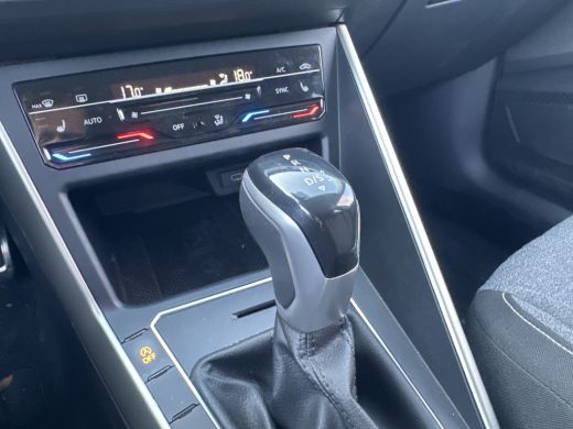 Volkswagen Taigo 110PK DSG LIFE MOVE CAMERA/ACC/NAVI ActivLease financial lease