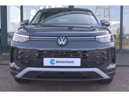 Volkswagen Tayron Life Edition | Inclusief &euro;2000,- inruilvoordeel | Trekhaak | 'App-Connect' draadloze smartphone i... ActivLease financial lease