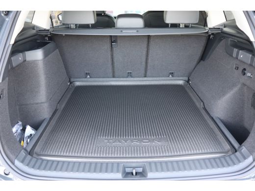 Volkswagen Tayron Life Edition | Inclusief &euro;2000,- inruilvoordeel | Trekhaak | 'App-Connect' draadloze smartphone i... ActivLease financial lease