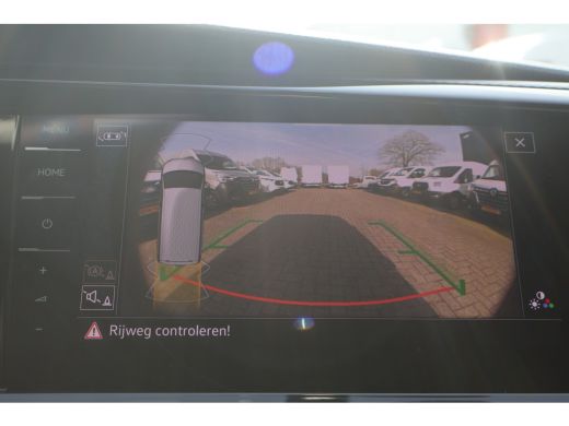 Volkswagen Transporter 2.0 TDI L2 H1 DC Bulli 2x Schuifdeur ActivLease financial lease