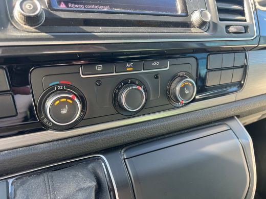 Volkswagen Transporter Dubbele Cabine DSG 150 PK | Dubbele Schuifdeur | Trekhaak | Navi | Multivan Dashboard | Stoel ver... ActivLease financial lease