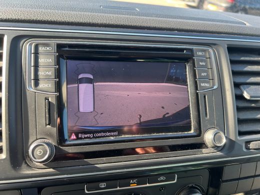 Volkswagen Transporter Dubbele Cabine DSG 150 PK | Dubbele Schuifdeur | Trekhaak | Navi | Multivan Dashboard | Stoel ver... ActivLease financial lease
