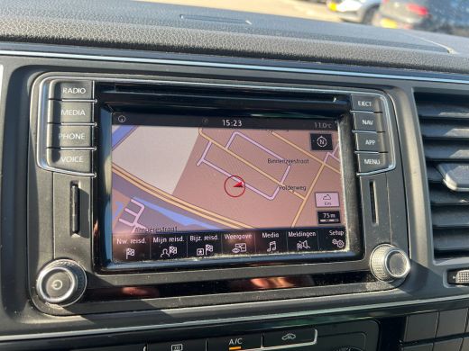 Volkswagen Transporter Dubbele Cabine DSG 150 PK | Dubbele Schuifdeur | Trekhaak | Navi | Multivan Dashboard | Stoel ver... ActivLease financial lease