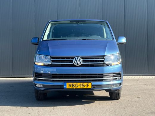 Volkswagen Transporter Dubbele Cabine DSG 150 PK | Dubbele Schuifdeur | Trekhaak | Navi | Multivan Dashboard | Stoel ver... ActivLease financial lease