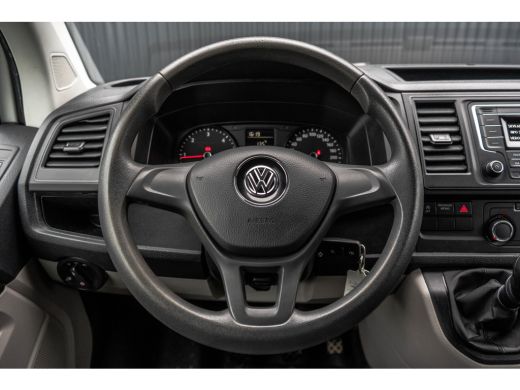 Volkswagen Transporter L2H1 | 102 PK | 3-Zits | Airco ActivLease financial lease