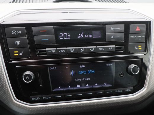 Volkswagen up! 1.0 BMT high up! Automaat | Stoelverwarming | Cruise Control | DAB | Bleutooth | Cimatronic | Ele... ActivLease financial lease