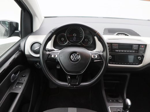 Volkswagen up! 1.0 BMT high up! Automaat | Stoelverwarming | Cruise Control | DAB | Bleutooth | Cimatronic | Ele... ActivLease financial lease